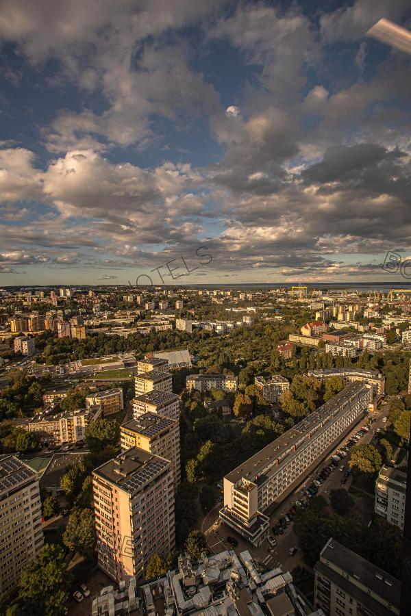 Hanza Tower - Bokiejhotels, City View, 16Th Floor Щецин Екстер'єр фото